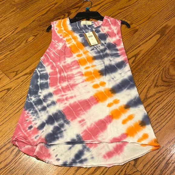 NWT t.La Woman’s Tie Dye Tank Size S - Picture 1 of 4